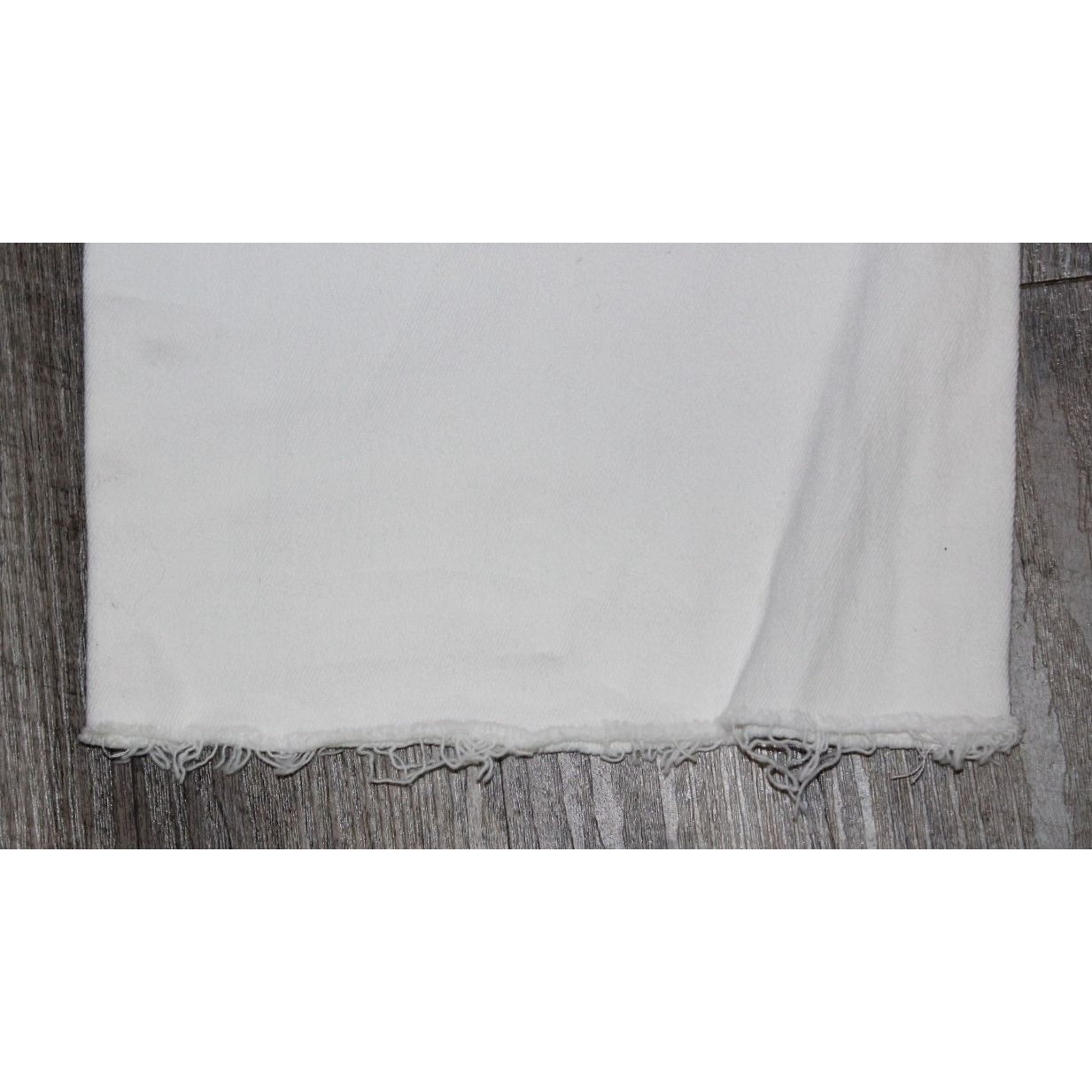 Generation Love White Jordy Pearl Denim Pants Jeans Raw Hem Nwt $276 Sz 29 — image 4 of 6